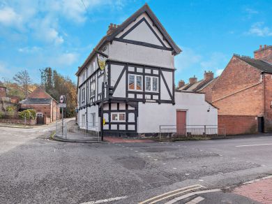 The Snug (OC-66256)