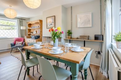 Ivy Cottage - Porthcawl (OC-I32375)