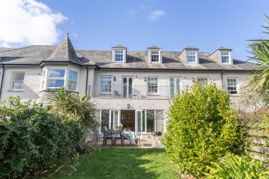 8 Lowenna Manor (OC-L50010)
