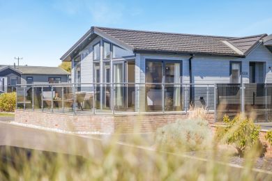 Snowdrop Lodge (OC-S42081) Snowdrop Lodge (OC-S42081)
