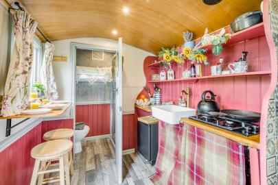 Harebell - Holt Glamping (OC-H39008)