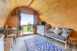 Strawberry Lodge