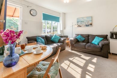 Coverack Cottage (OC-P00724) Coverack Cottage (OC-P00724)