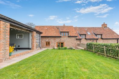 Barton Cottage (OC-BARTC) Barton Cottage (OC-BARTC)