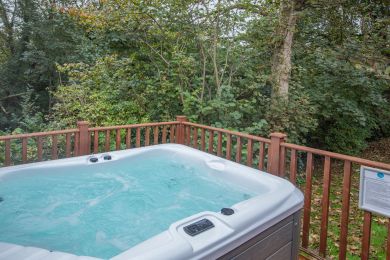 Kingfisher Retreat Lodge (OC-C46496) Kingfisher Retreat Lodge (OC-C46496)