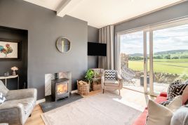 Farmside Retreat