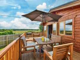 Sunrise Lodge