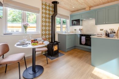 Rose at Rosehill Lodges (OC-R44801)
