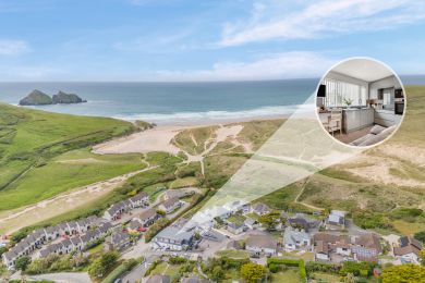 Ocean Breeze - Holywell Bay (OC-O32401)