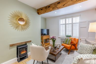 Raven Lane Retreat (OC-R30879)