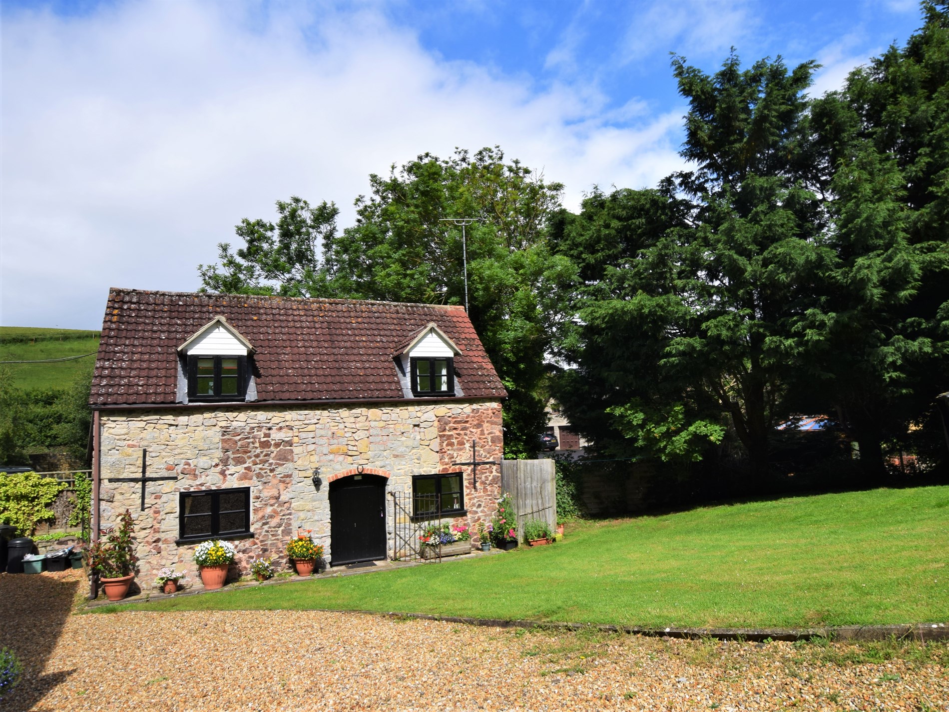 Aldenham Cottage