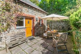 Bumblebee Cottage - Looe