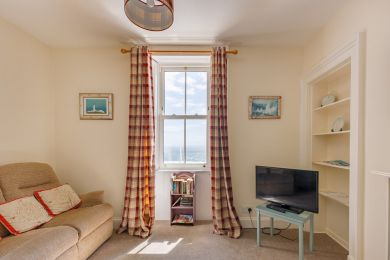 Lightkeeper’s Cottage - Mull of Galloway (OC-L30215)