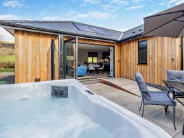Lavender Lodge Heyope