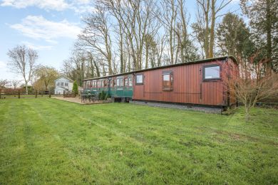 The Railway Carriage (OC-RAILCA)