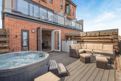 Marina House (OC-M45785) Marina House (OC-M45785)