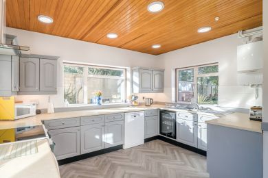 Ascension Bungalow (OC-BHR4) Ascension Bungalow (OC-BHR4)