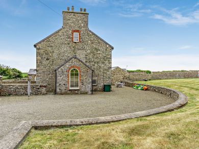 St Davids Farmhouse (OC-65542)