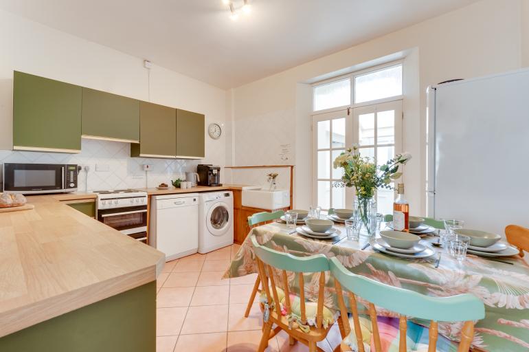 Dragon Cottage | Dragon Cottage in Tenby