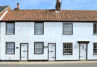 Pebbles Cottage - Southwold (OC-AAPEBB)