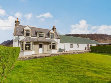 Incheril Lodge (OC-CA179) Incheril Lodge (OC-CA179)