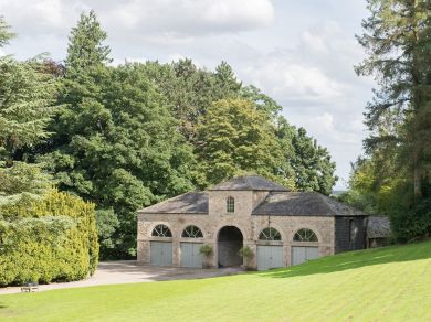 The Coach House (OC-82337) The Coach House (OC-82337)