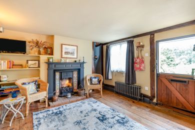 Poachers Cottage (OC-P44724) Poachers Cottage (OC-P44724)