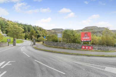 Llwyn Y Gell (OC-L33042) Llwyn Y Gell (OC-L33042)