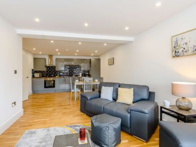 Callan Court Apartment (OC-82132) Callan Court Apartment (OC-82132)