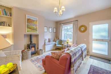 Newbiggin Cottage (OC-N34154)