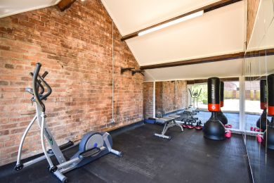 Woodhouse Grange (OC-W30909)