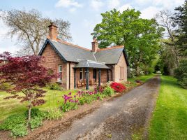 The Lodge At Logie House