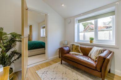 The Hideaway - Overstrand (OC-H33103)