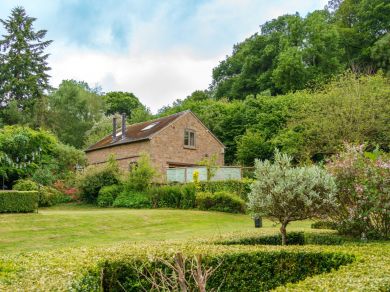 The Coach House - Exotic Animal Retreat (OC-82355) The Coach House - Exotic Animal Retreat (OC-82355)