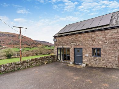 Mawr Well Cottage (OC-MAWRW) Mawr Well Cottage (OC-MAWRW)