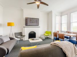 Tommy Jacks Apartment 2
