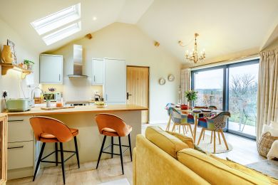 The Granary Lodge - Thorncombe (OC-T34792) The Granary Lodge - Thorncombe (OC-T34792)