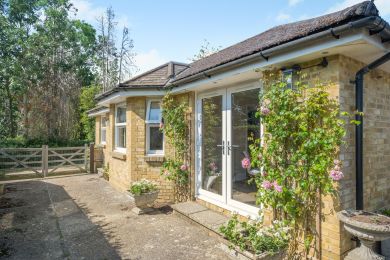 Lane End Cottage (OC-L43308)