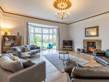 South Blatchborough Manor (OC-77823)