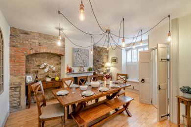 Eastgate House, Alnwick (OC-G32272)
