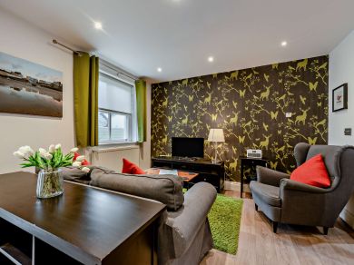 Cobourg House 4 (OC-FB052) Cobourg House 4 (OC-FB052)