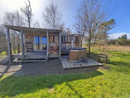Teona's Hut