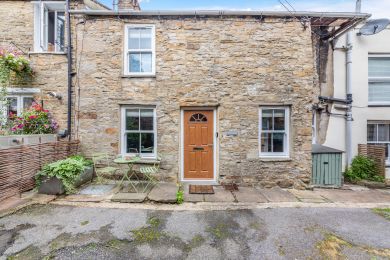 Scott Cottage - Hawes (OC-S31817)