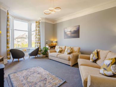 Newlands Retreat (OC-86843) Newlands Retreat (OC-86843)