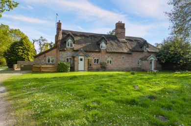 Fox Cottage (OC-F32042)