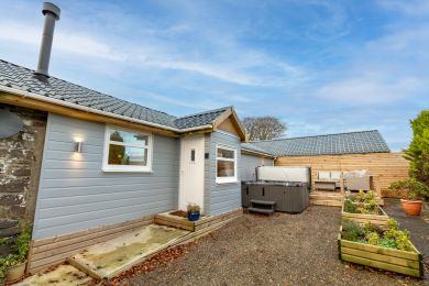 Dairy Cottage Retreat (OC-D27577) Dairy Cottage Retreat (OC-D27577)