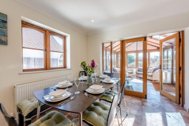 Woodland Cottage - Brockenhurst (OC-W30959)