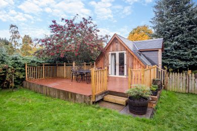Highfield Lodge (OC-H30077)