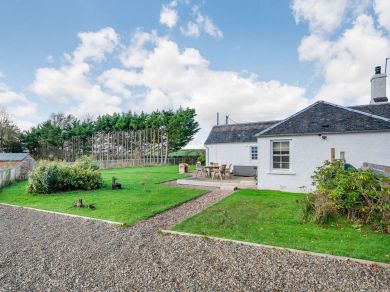 Cob Cottage (OC-90039) Cob Cottage (OC-90039)