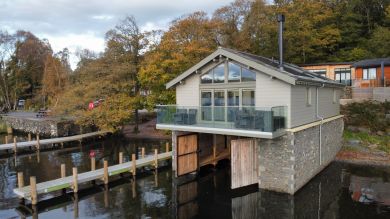 Boathouse on Windermere (OC-B30231)
